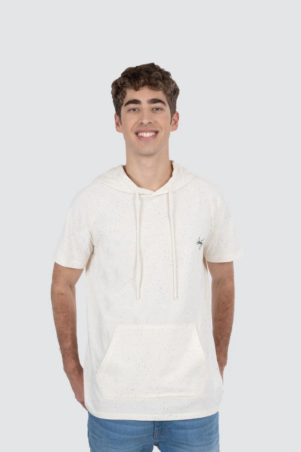Playera con capucha