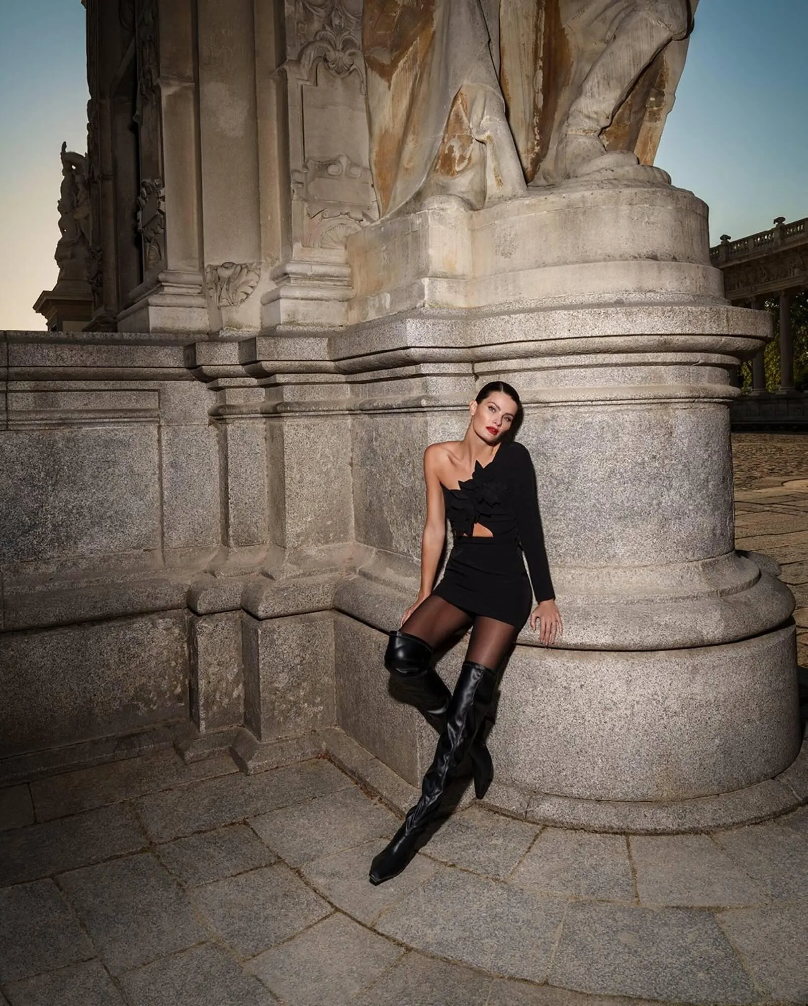 Catálogo BCBGMAXAZRIA - 1