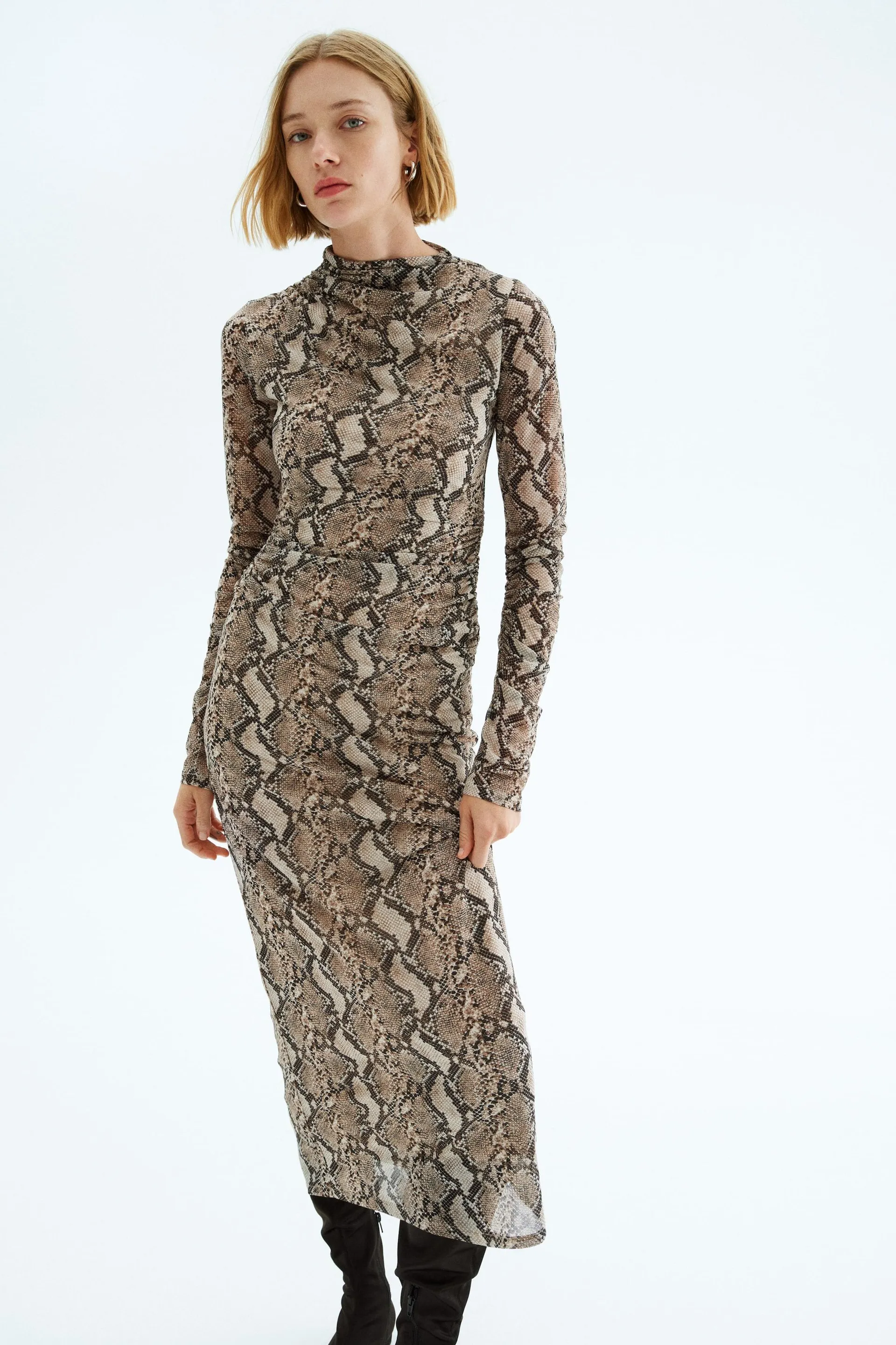 Vestido drapeado en punto