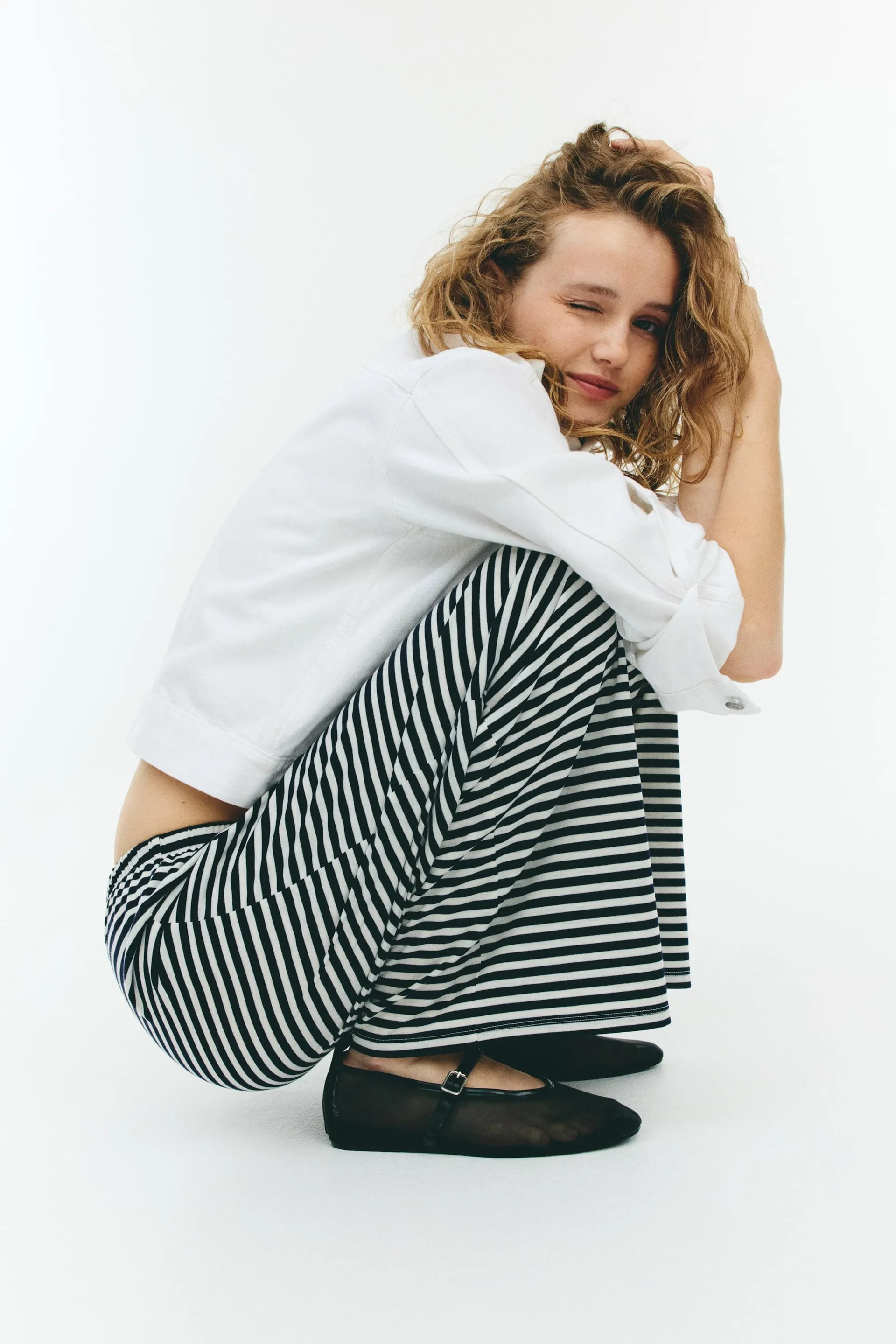 Pantalón recto con cordón de ajuste