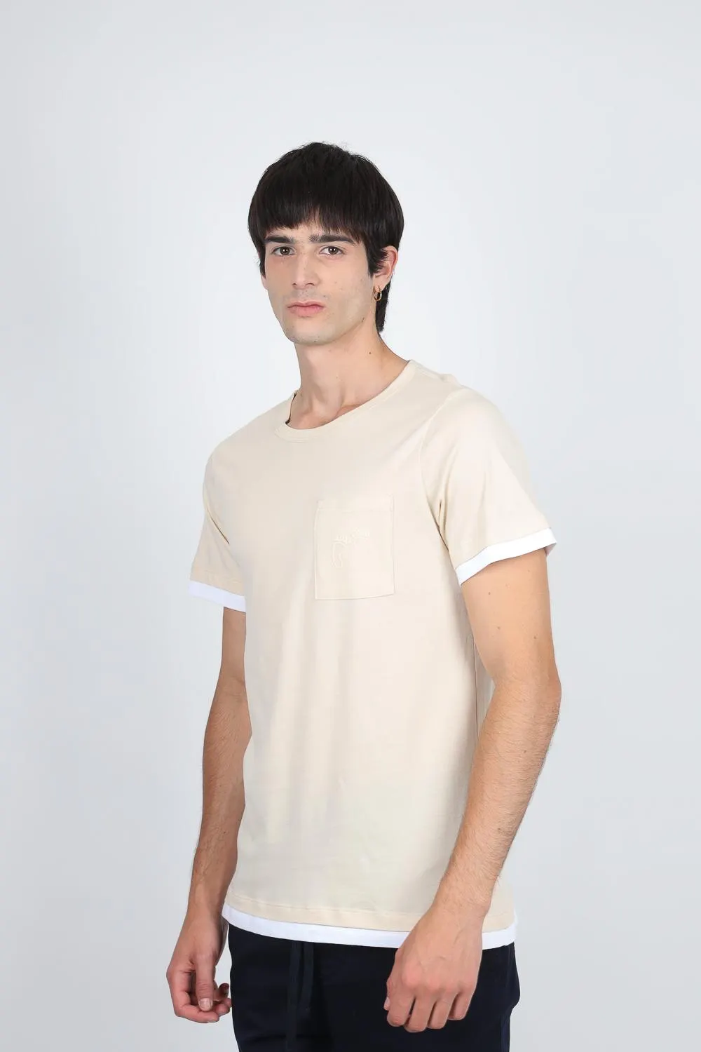 Playera con bolsillo recycled