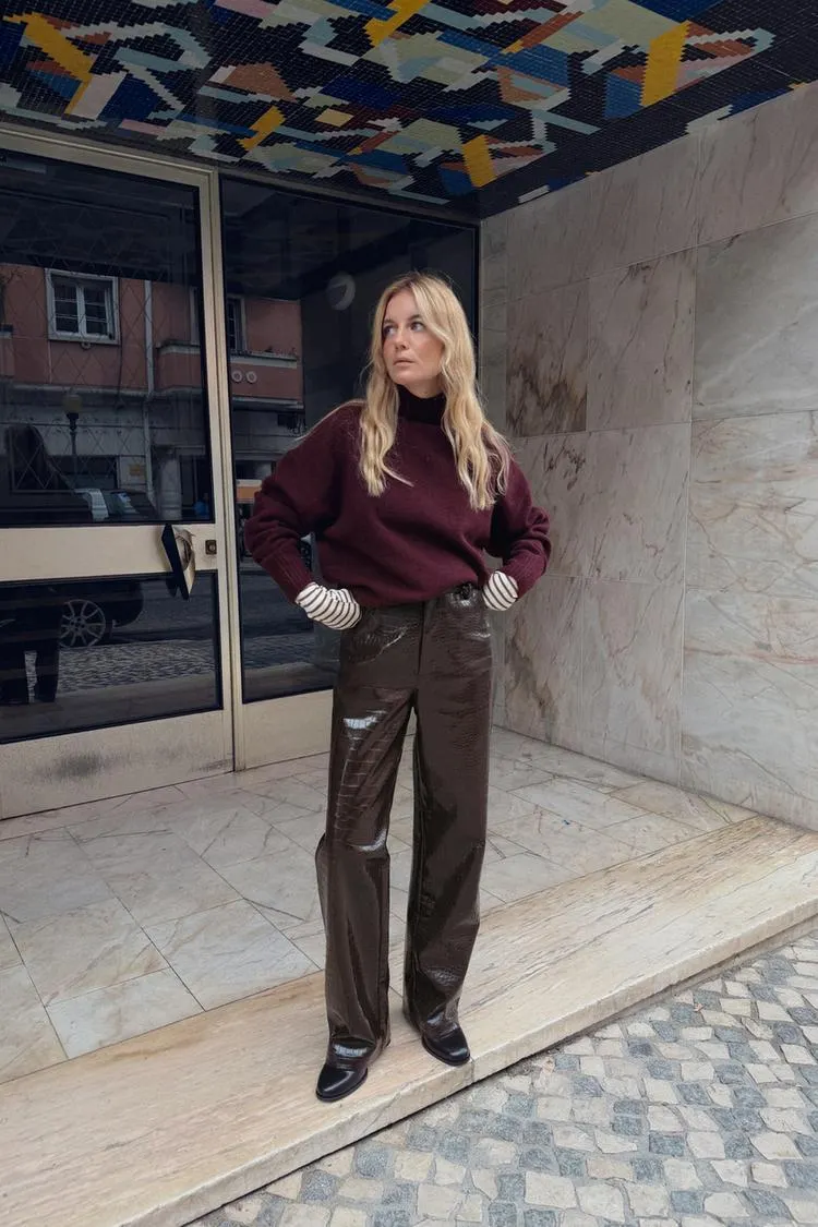 SUÉTER PUNTO SOFT CUELLO ALTO