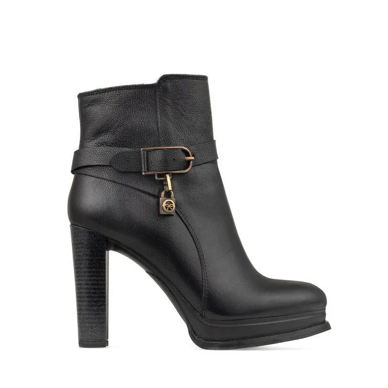 Botín Tanzania Color Negro D16420059501