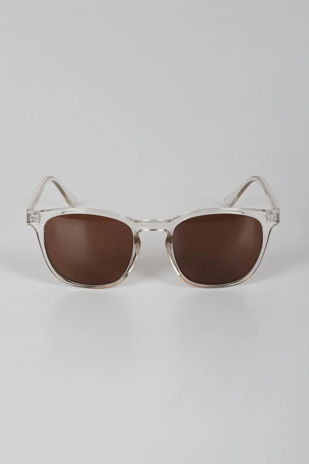 Lentes de sol transparentes