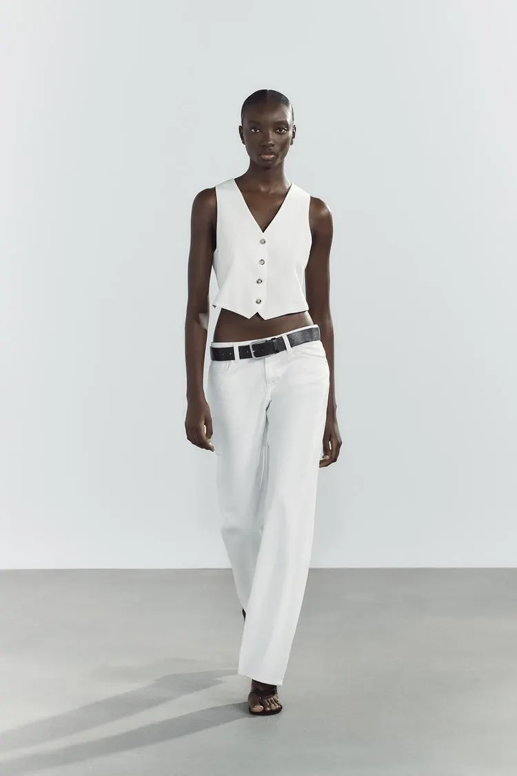 CHALECO CUT OUT ESPALDA