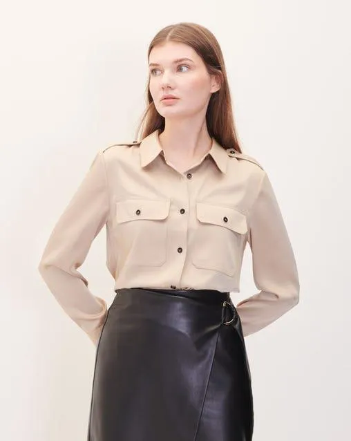 Blusa De Satín Champagne Estilo Militar