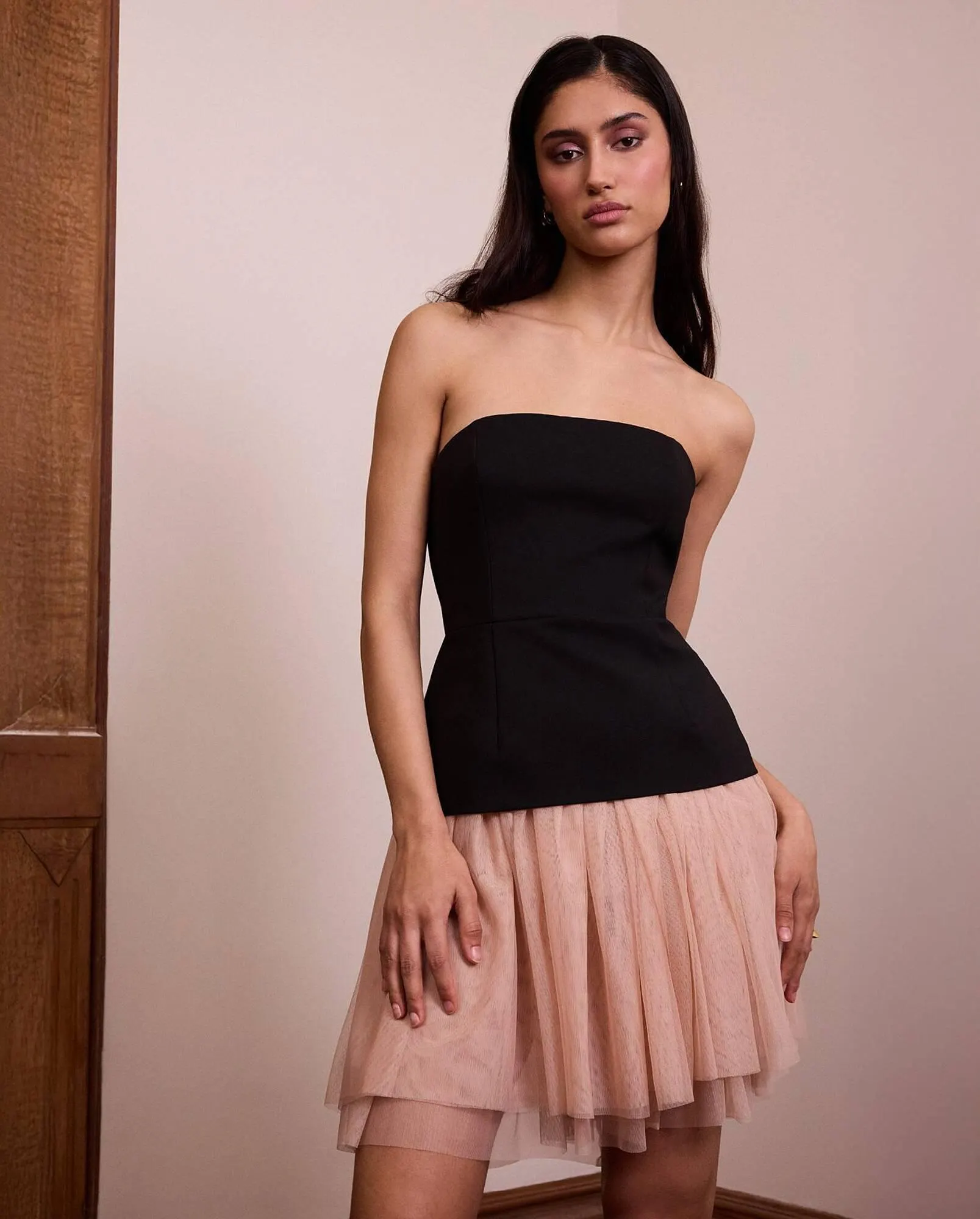 Catálogo de Catálogo BCBGMAXAZRIA 17 de marzo al 31 de marzo 2025 - Pagina 1