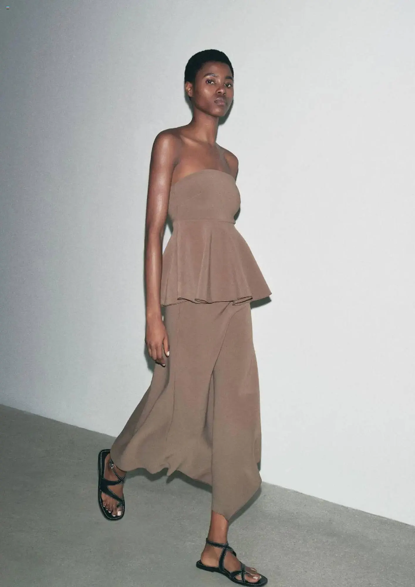 Catálogo de Catálogo ZARA 1 de abril al 30 de abril 2025 - Pagina 15