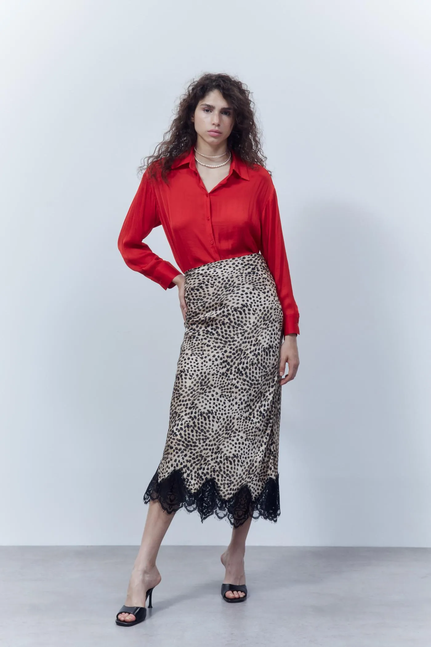 Camisa satinada lisa