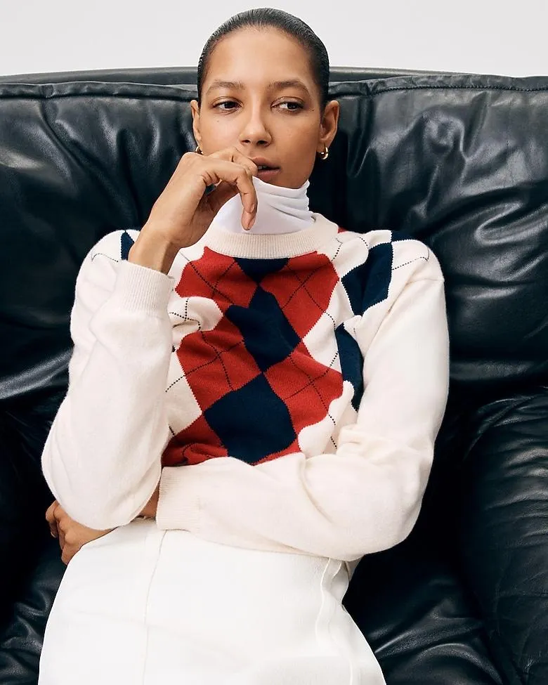 Perfect cashmere crewneck sweater in argyle