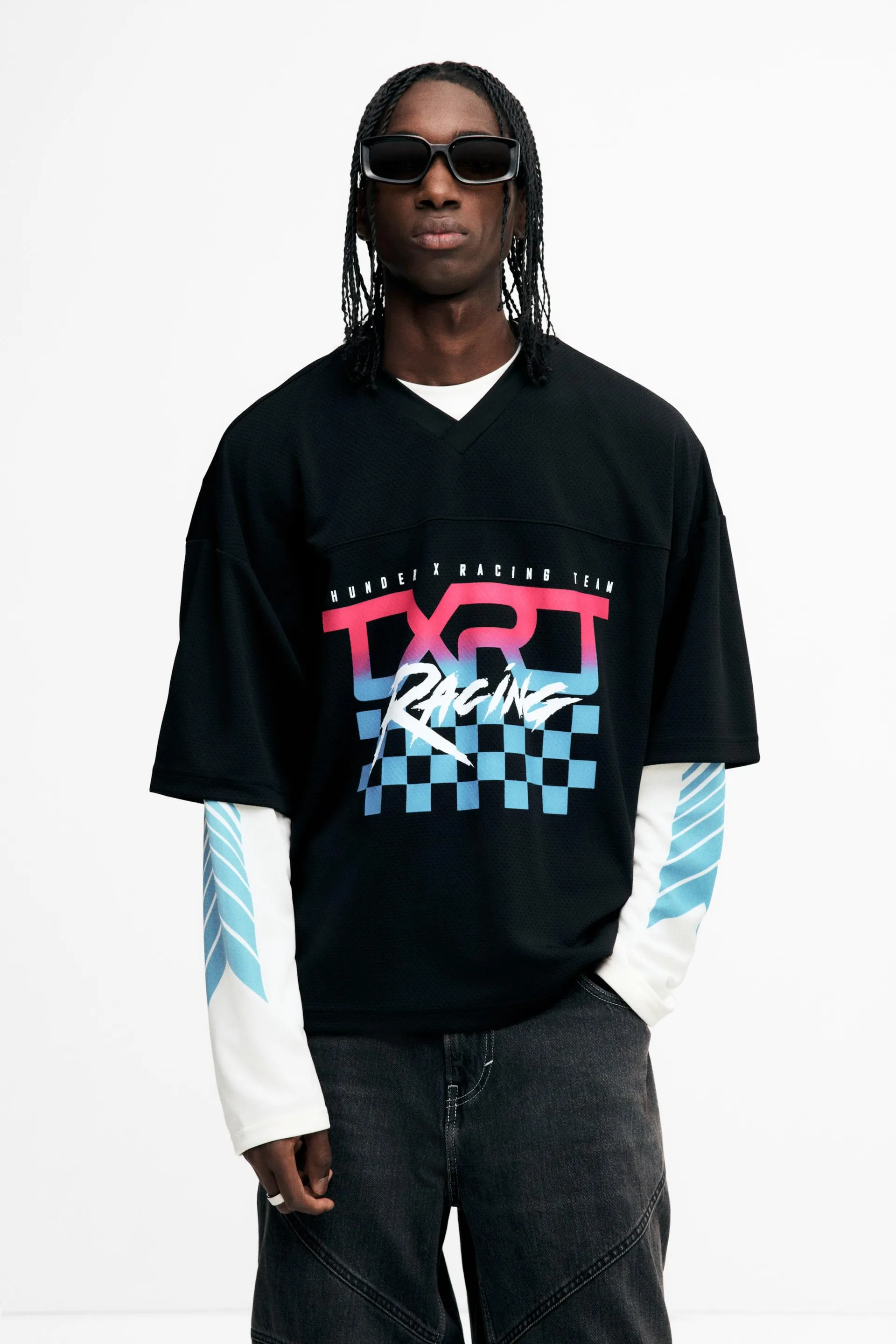 Playera Oversized Fit en malla con diseño