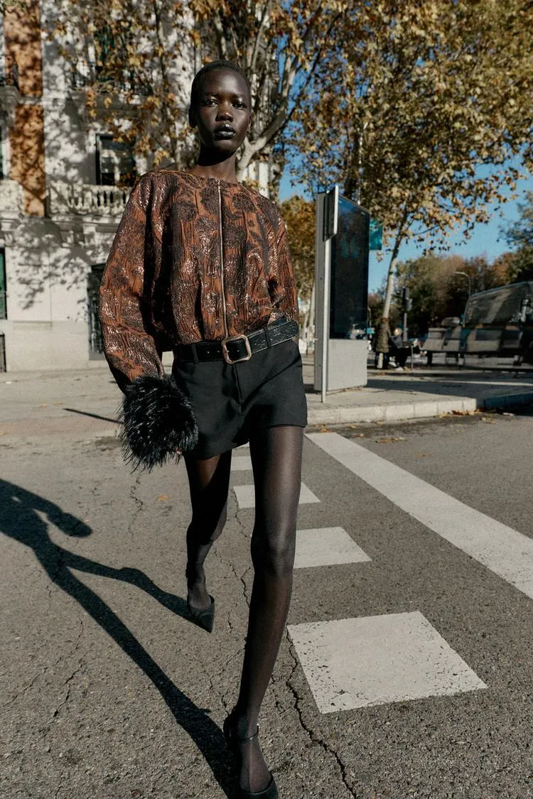 FALDA PANTALÓN TIRO BAJO CINTURÓN