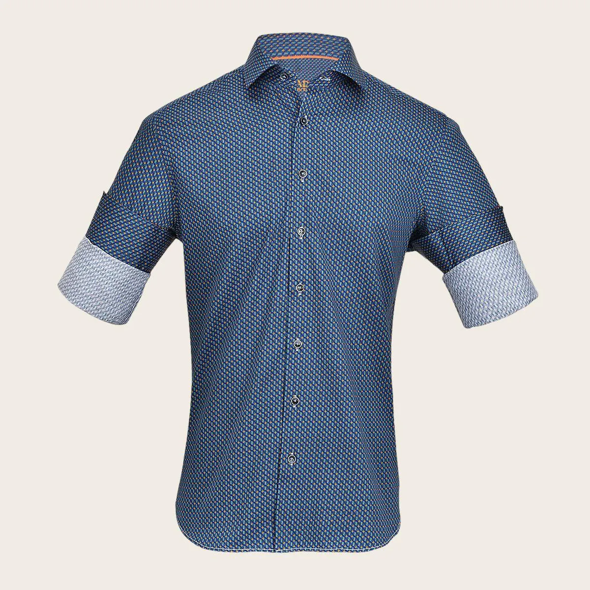 Camisa Cuadra con estampado.