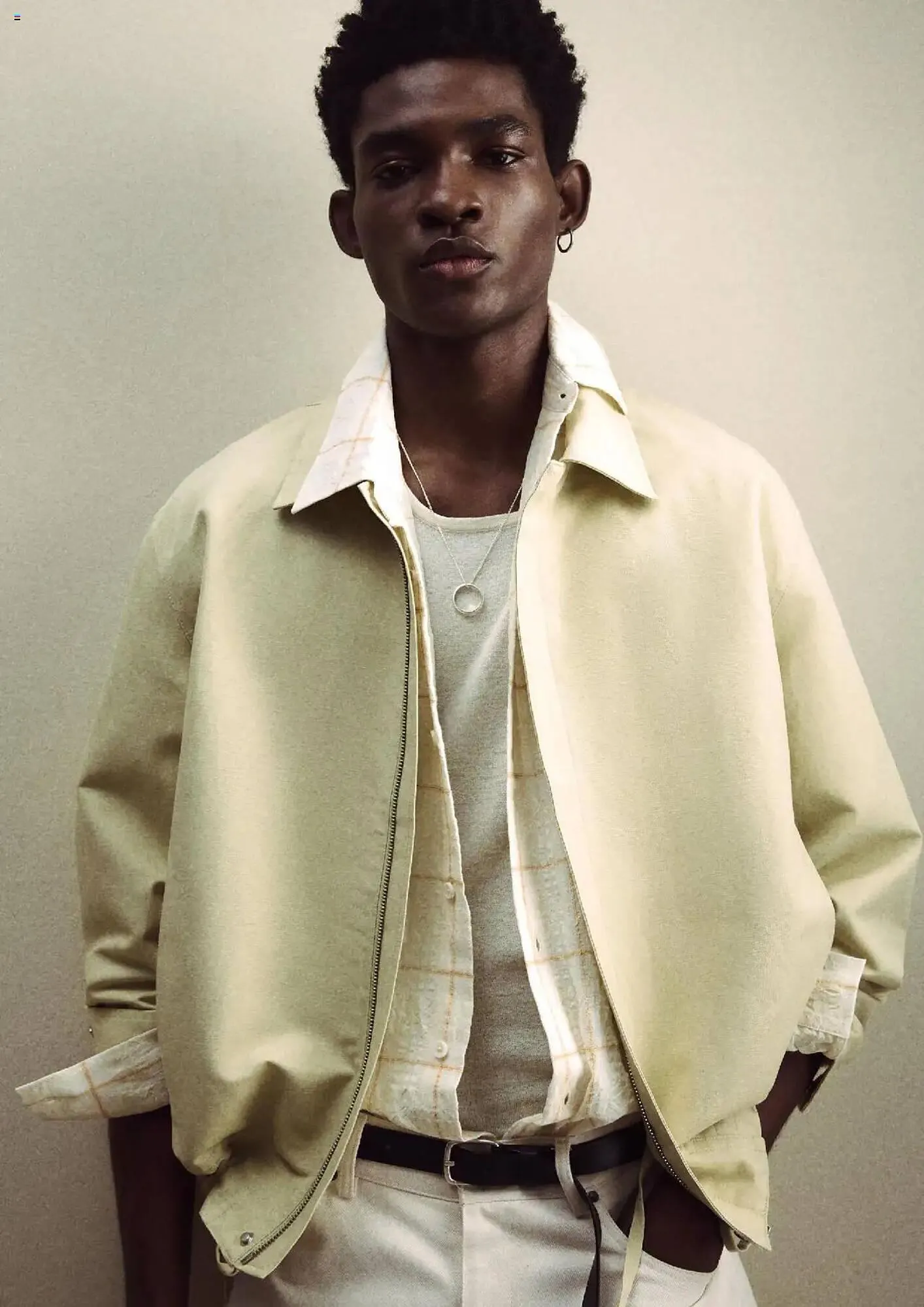 Catálogo de Catálogo ZARA 1 de junio al 1 de julio 2025 - Pagina 2