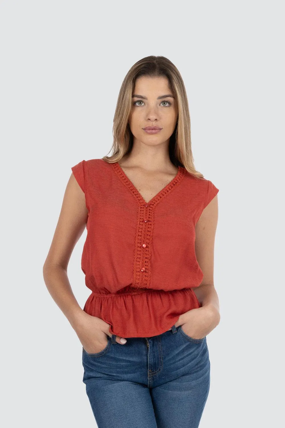 Blusa cuello v con resorte