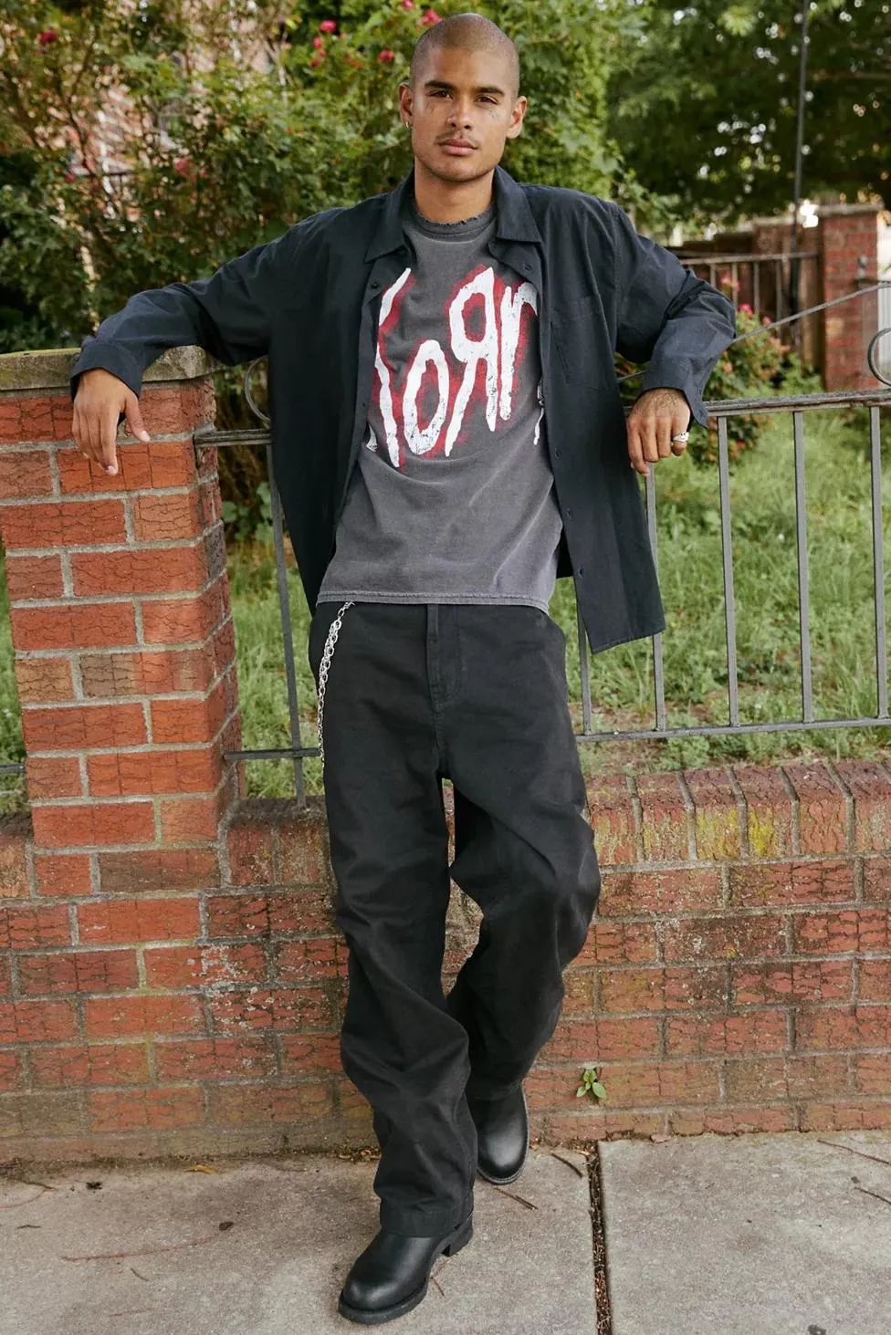 BDG Austin Straight Fit Chino Pant