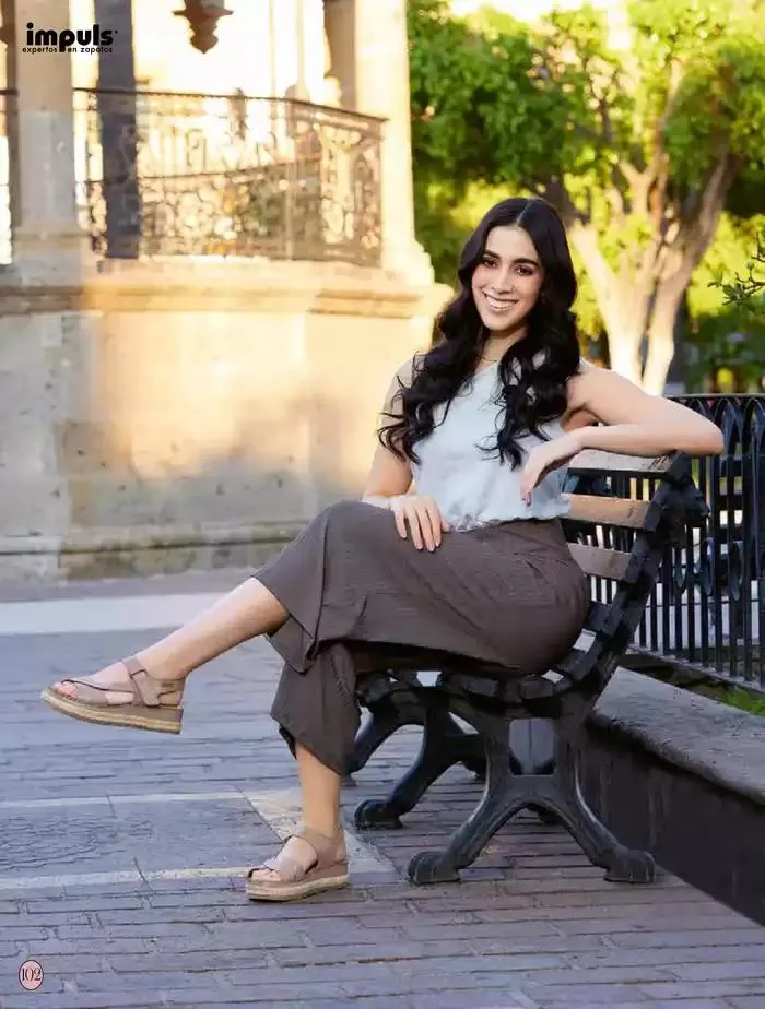 Catálogo de Primavera-Verano Dama 2025 6 de enero al 30 de junio 2025 - Pagina 104