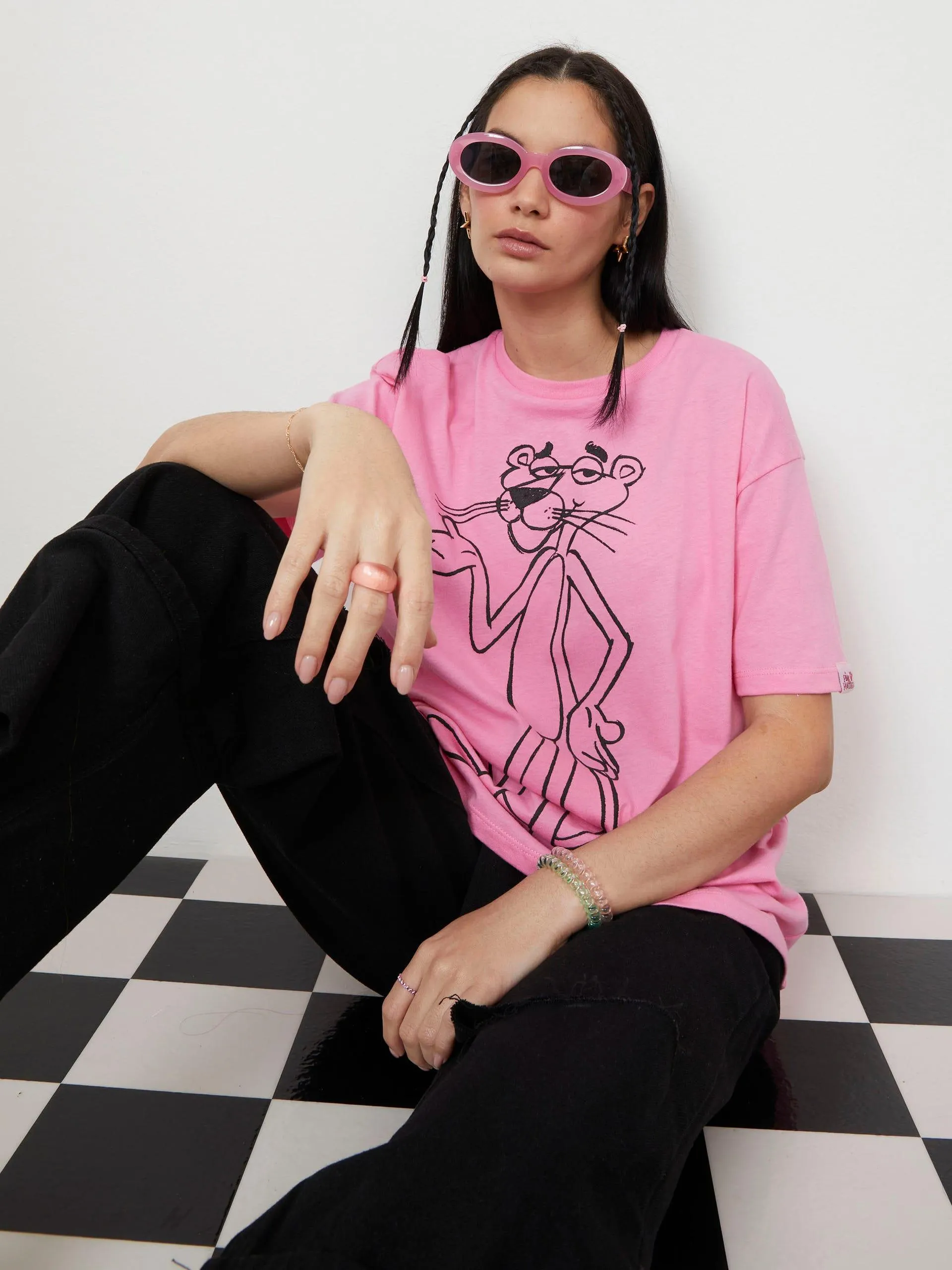 Playera Manga Corta Estampado de la Pantera Rosa