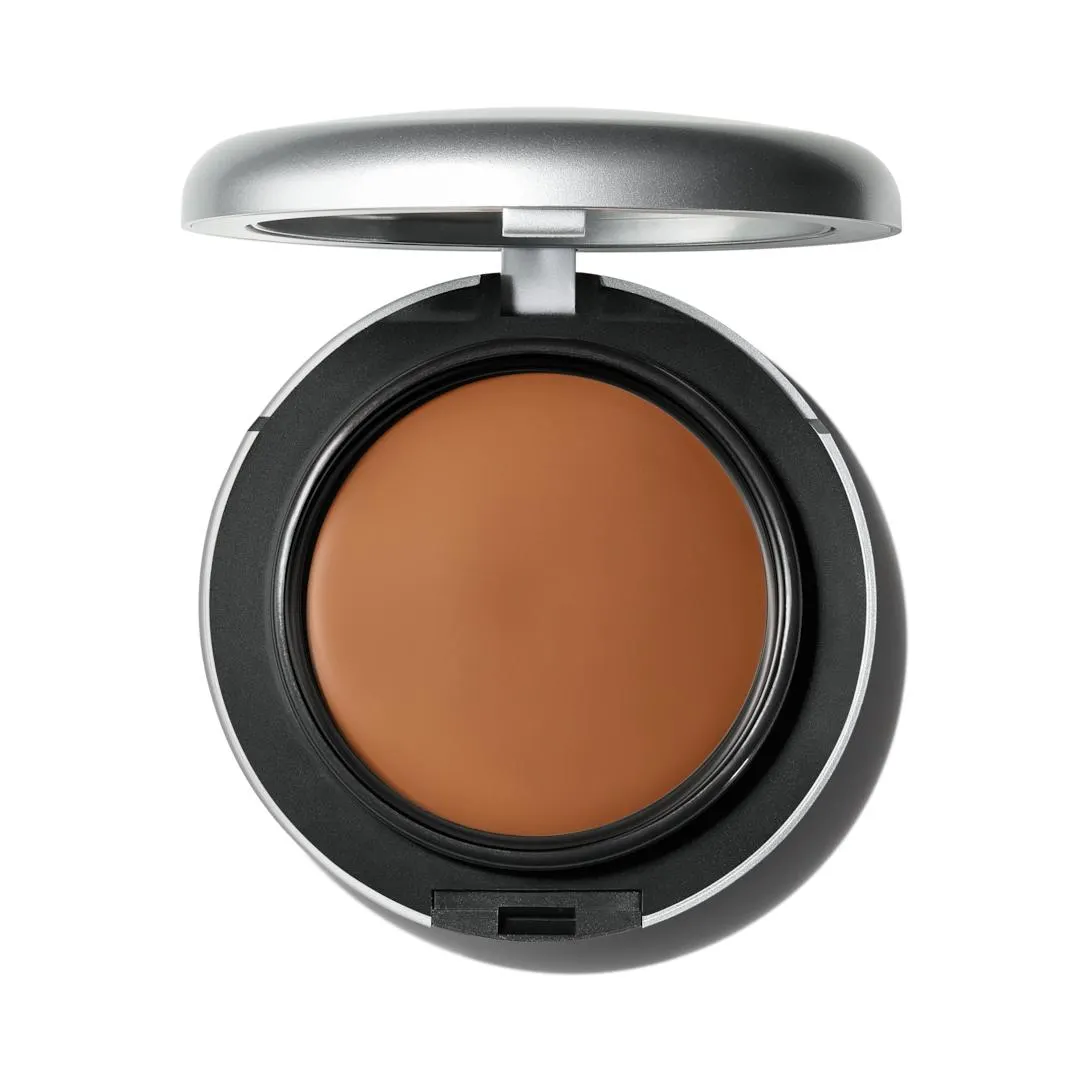 Base en crema Studio Fix Tech Cream-To-Powder Foundation
