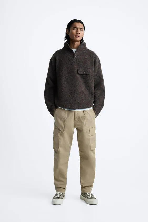 RELAXED FIT CARGO TROUSERS