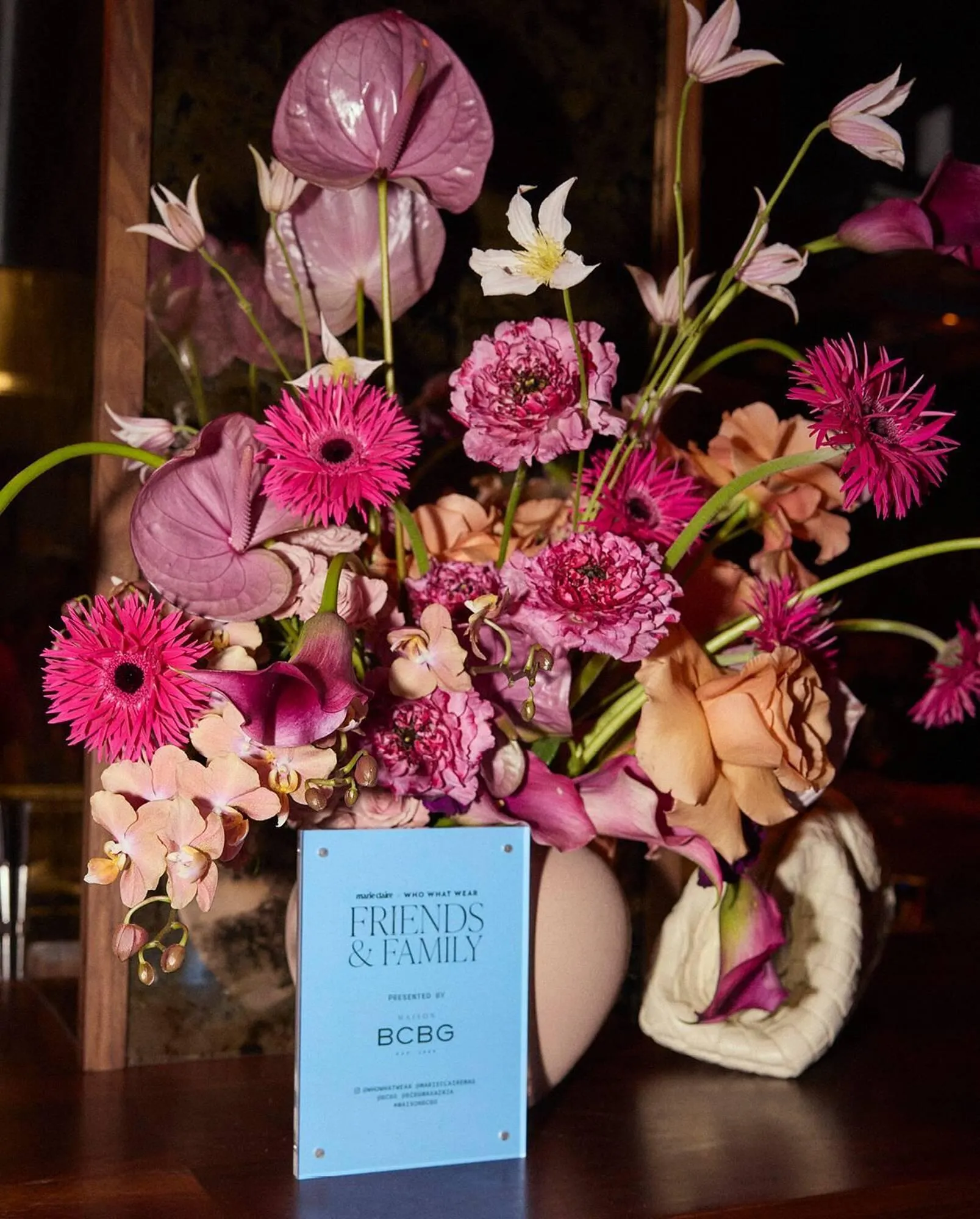 Catálogo BCBGMAXAZRIA - 1