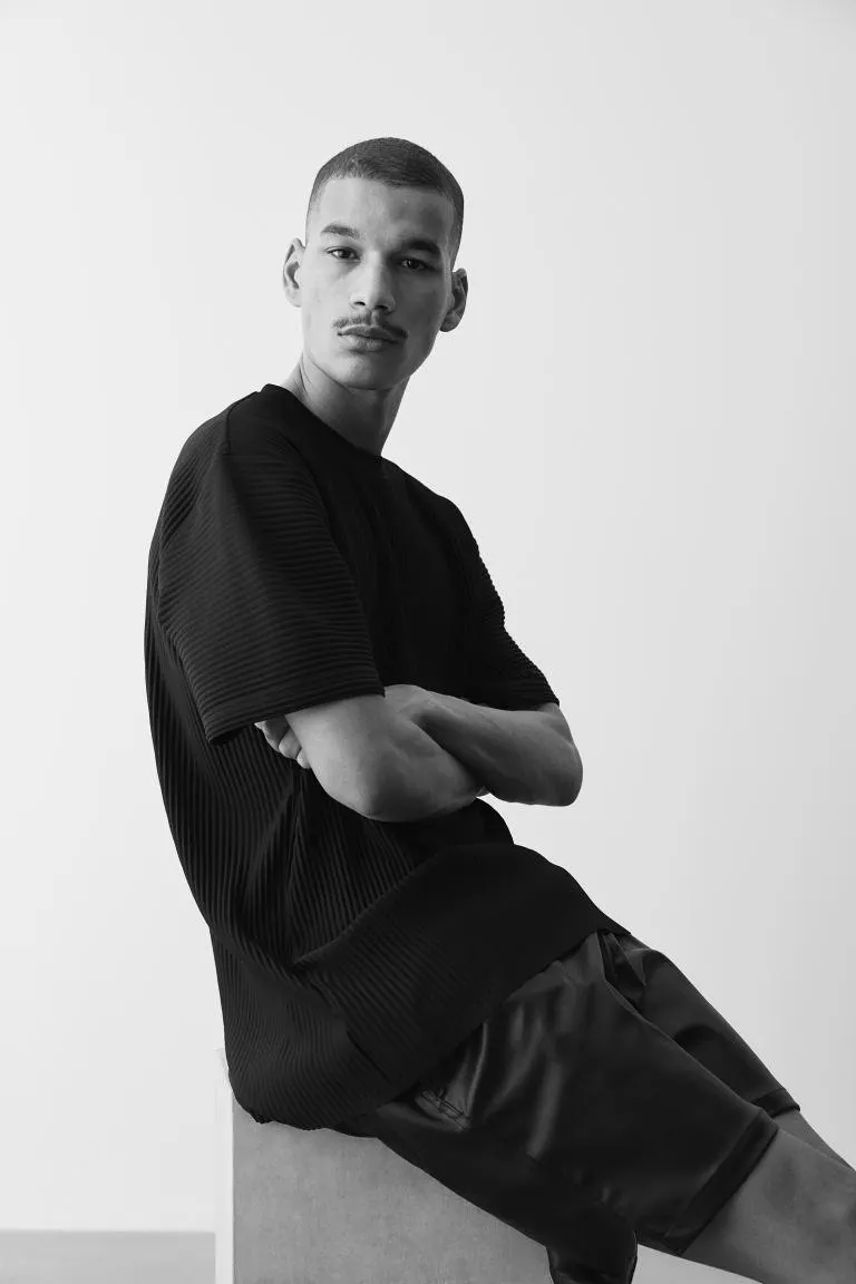 Πλισέ T-shirt Loose Fit