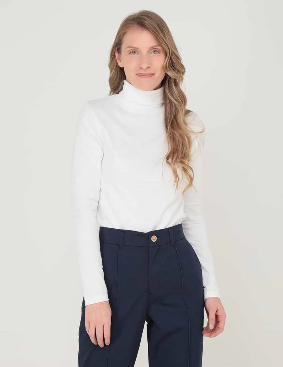 Playera manga larga Weekend cuello tortuga para mujer