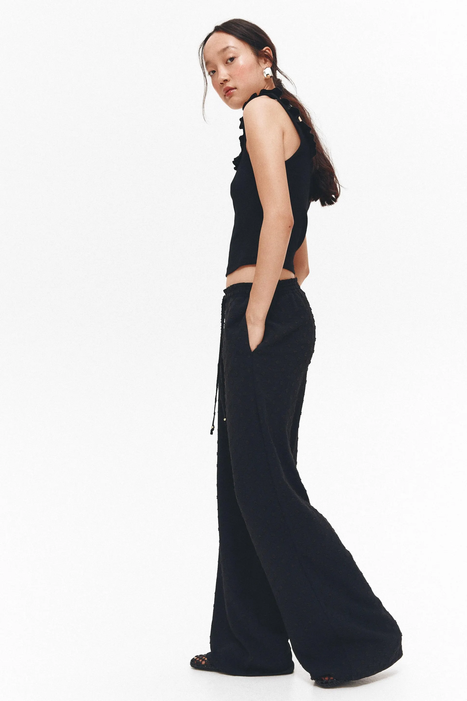 Pantalón en plumeti con cordón de ajuste