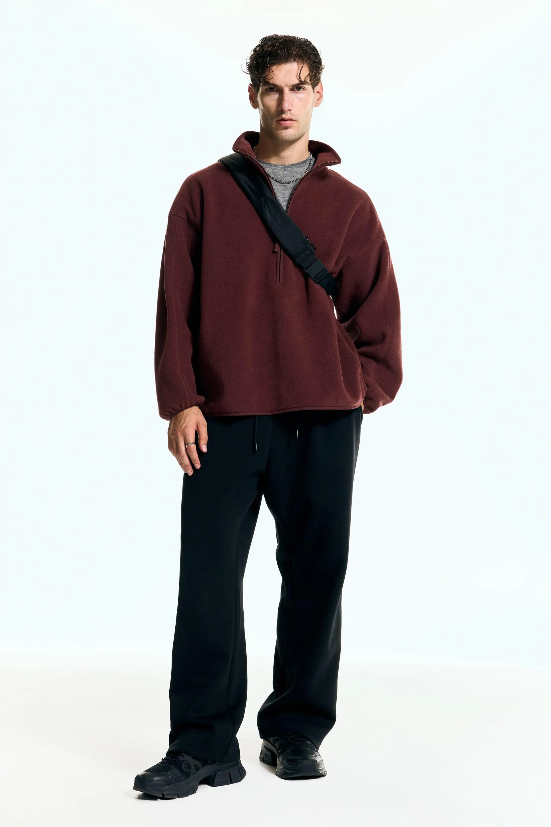 Sudadera deportiva en tejido polar