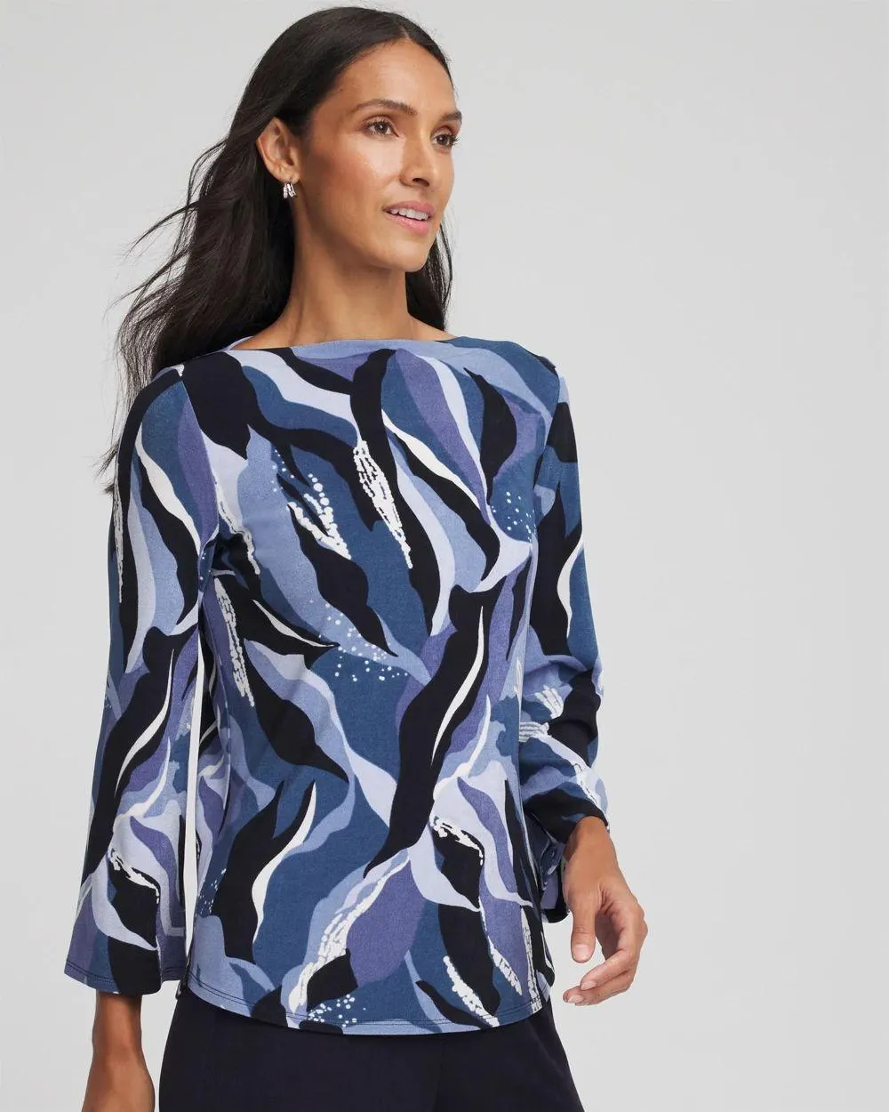 Travelers ™ Wave Straight Neck Tunic