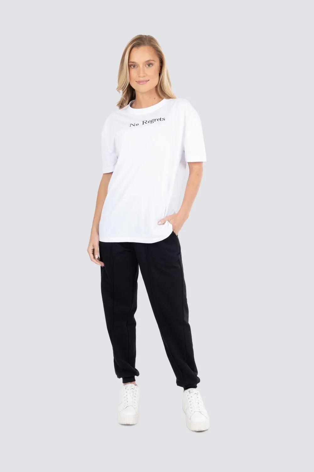 Playera estampada no regrets