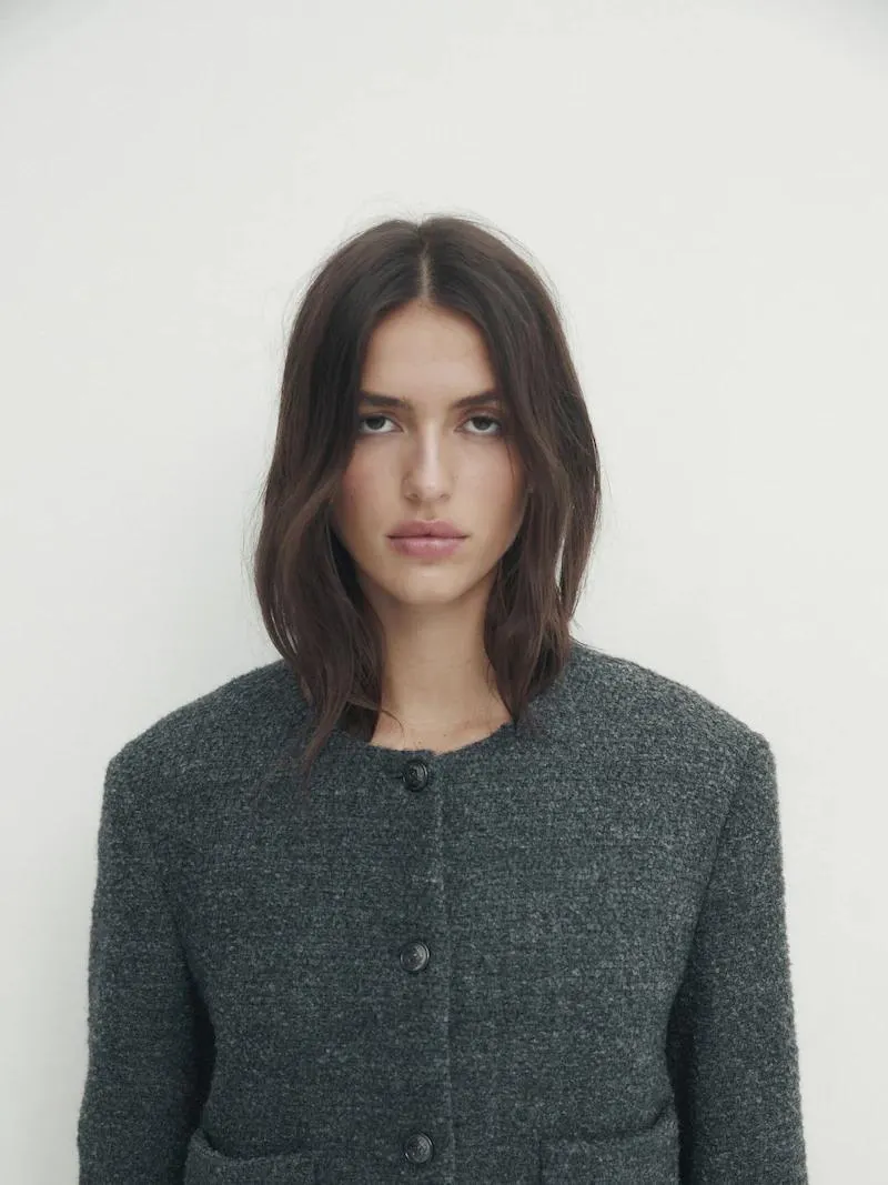 Chaqueta estructura botones dorados