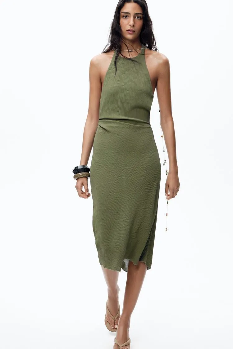 VESTIDO HALTER TEXTURA