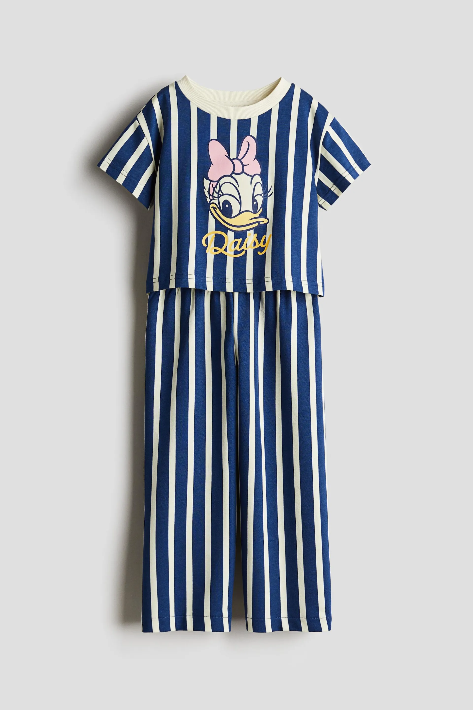 Conjunto con playera y joggers