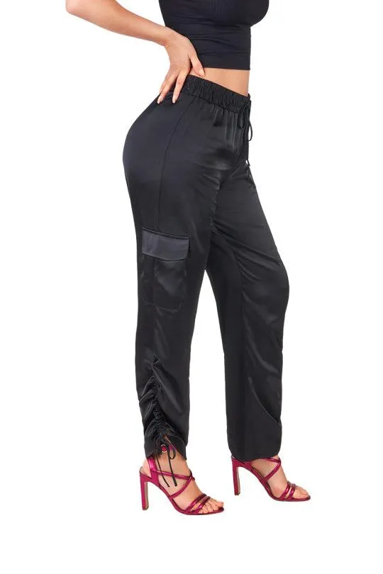 Jogger negro con bolsas cargo 99437
