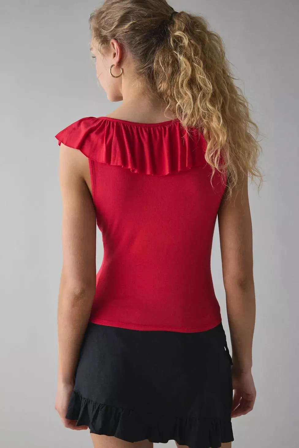 Kimchi Blue Jada Ruffle Scoop Neck Jersey Knit Top