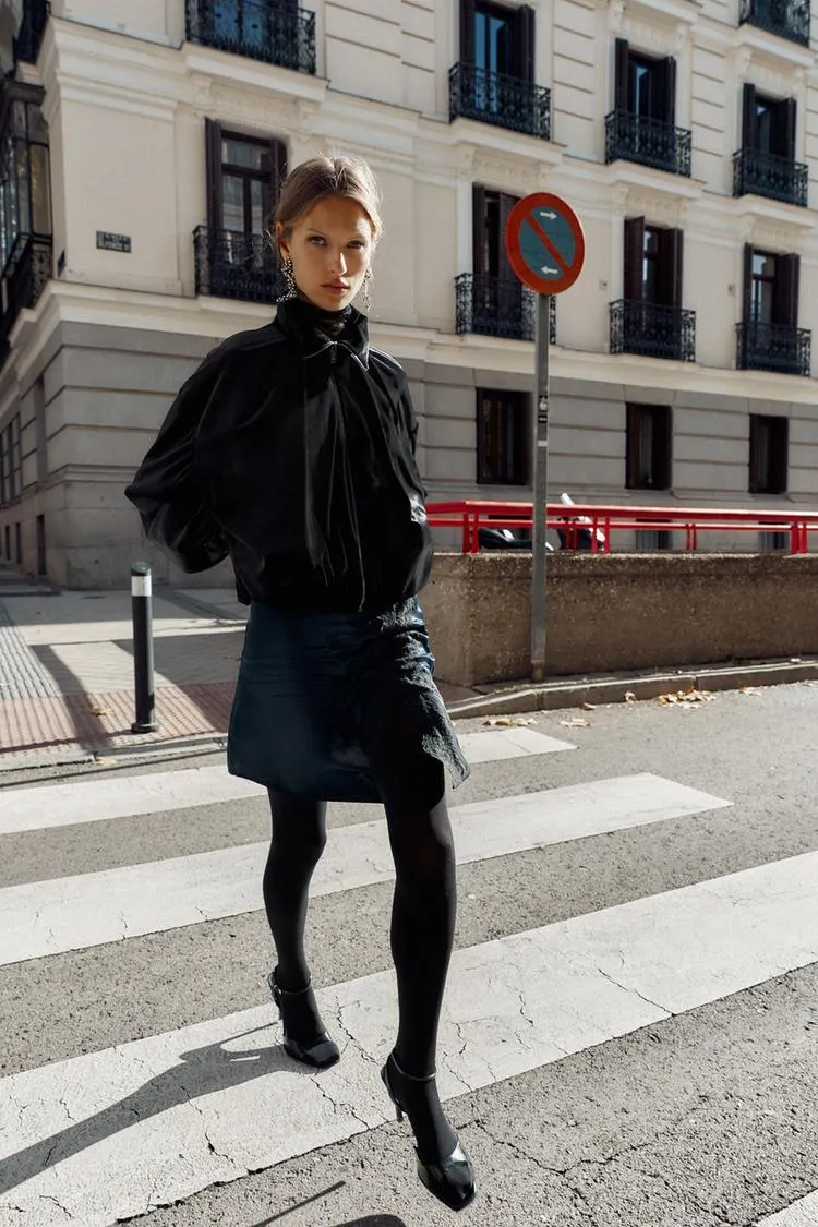 CHAMARRA BOMBER TERCIOPELO