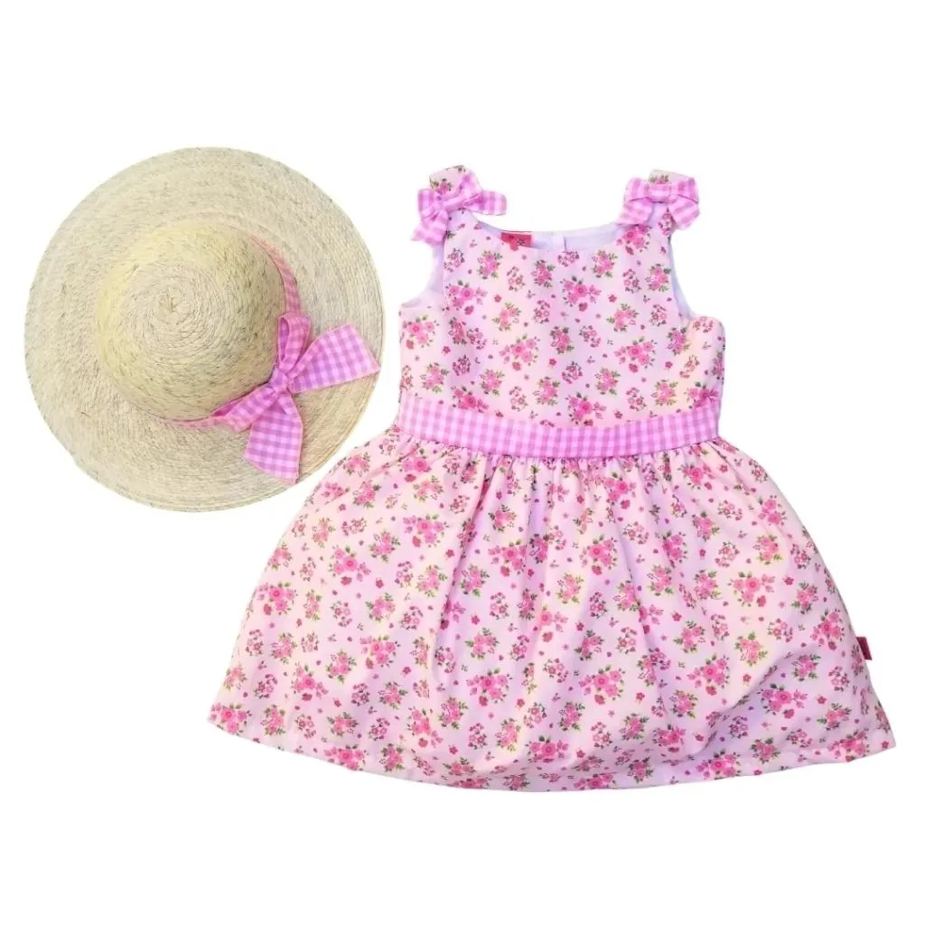 Vestido floreado con sombrero