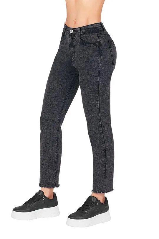 JEANS NEGRO CON DESGASTE 10083