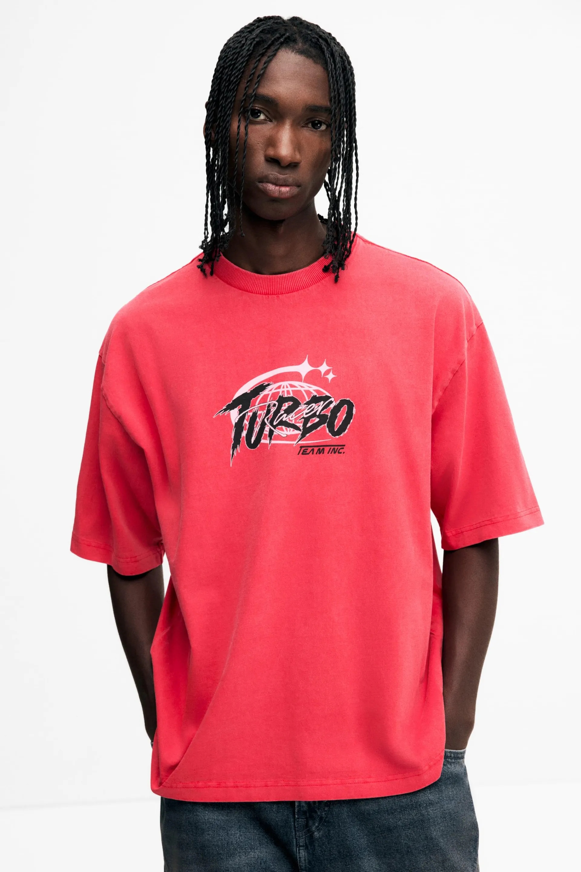 Playera Loose Fit con apariencia deslavada