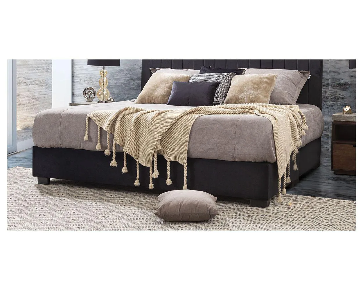 Base De Cama King Size Megan Negro
