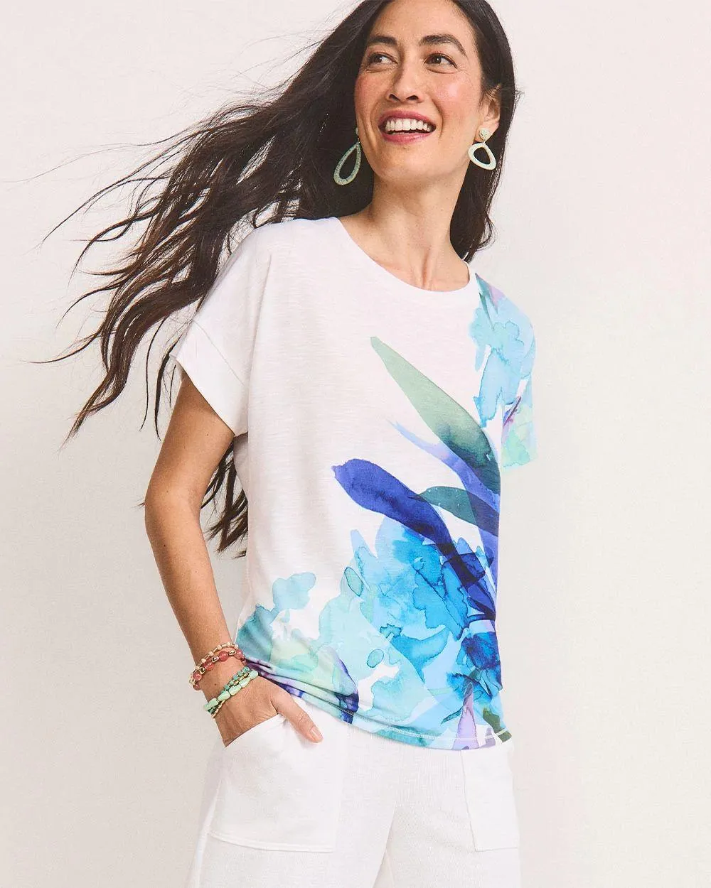 Zenergy ® Floral Scoop Neck Tee