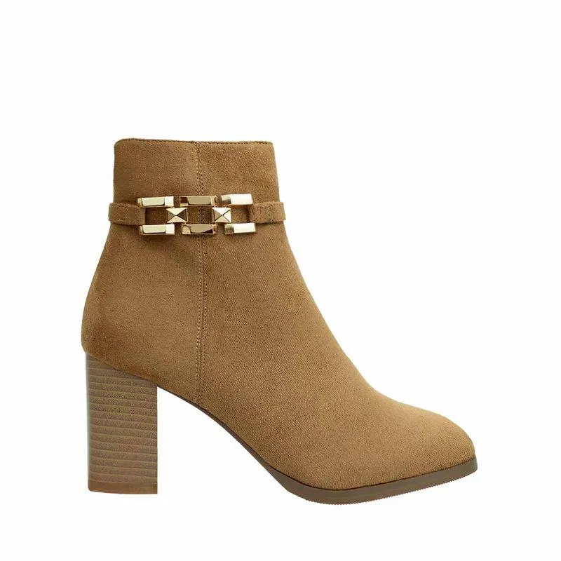 Botín Gigi Color Camel D12220368553