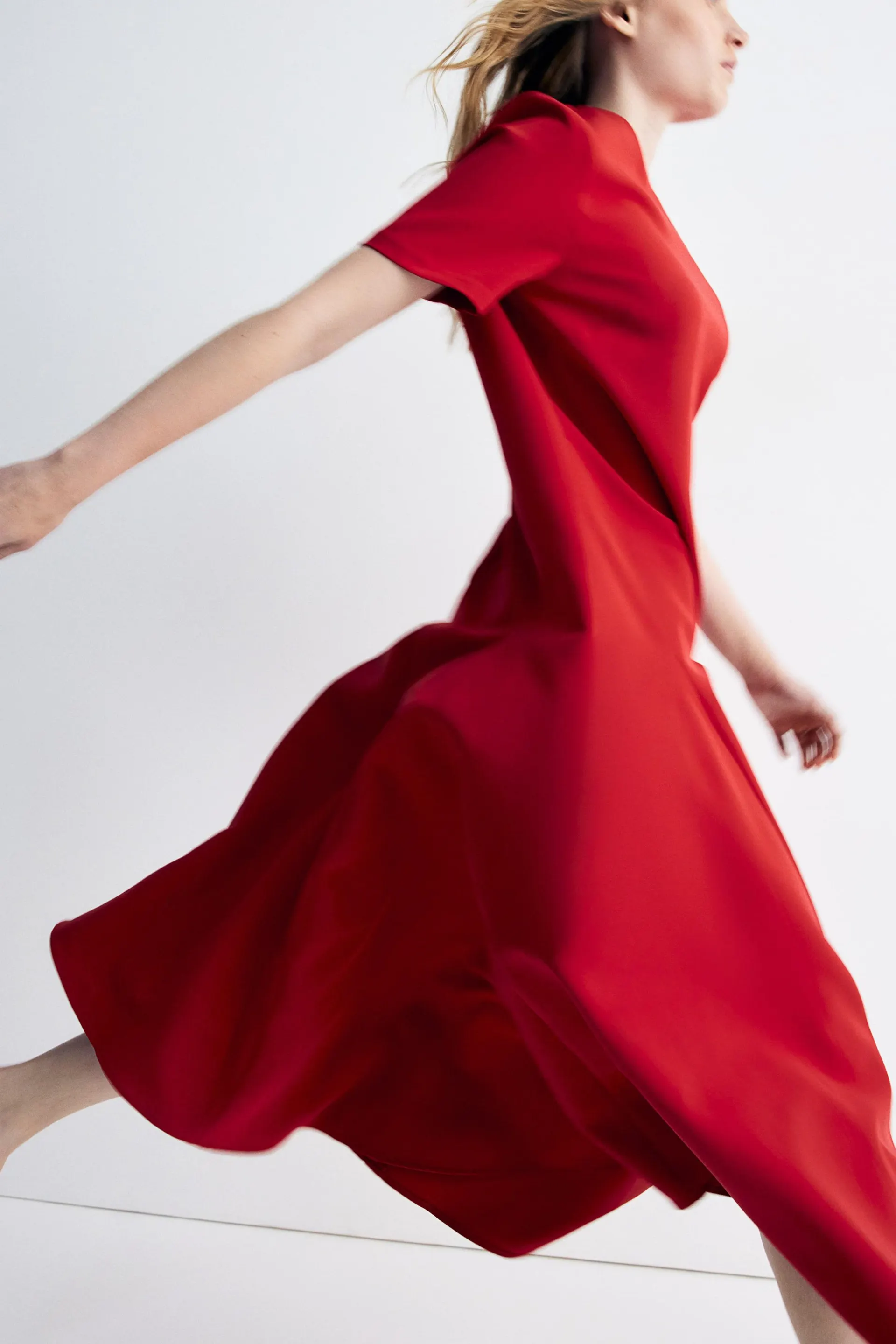 Robe en sergé avec jupe évasée