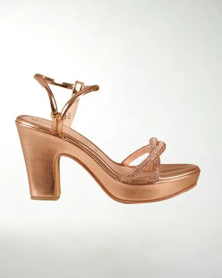 ZAPATO CON RITAS DE PEDRERIA