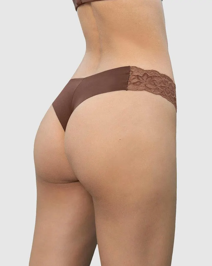 Brasilera invisible con toques de encaje en cintura