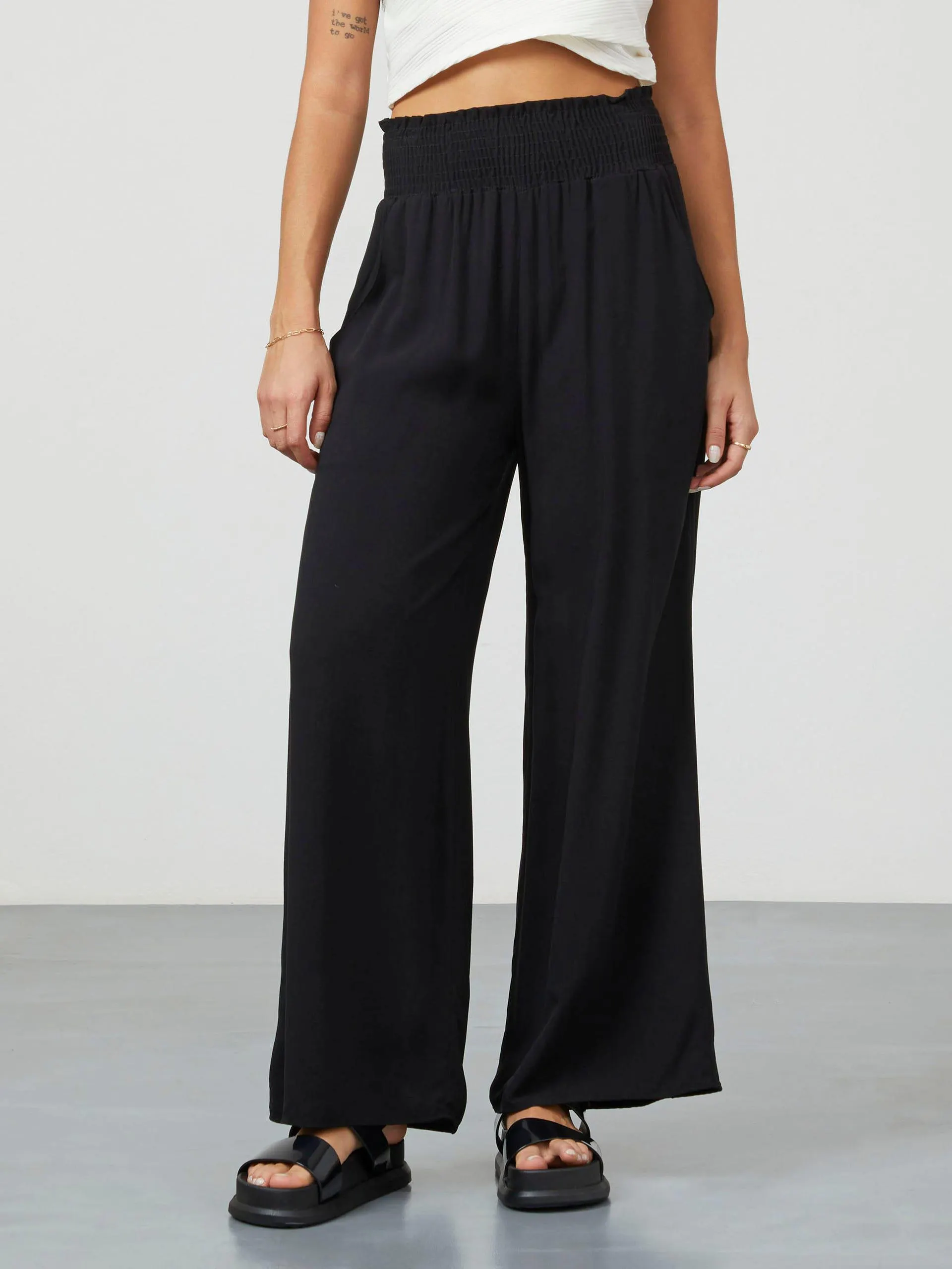 Pantalón Wide Leg Fluido Negro