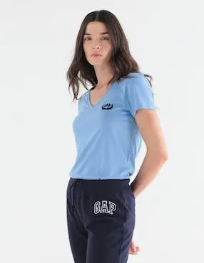 Playera manga corta cuello V para mujer