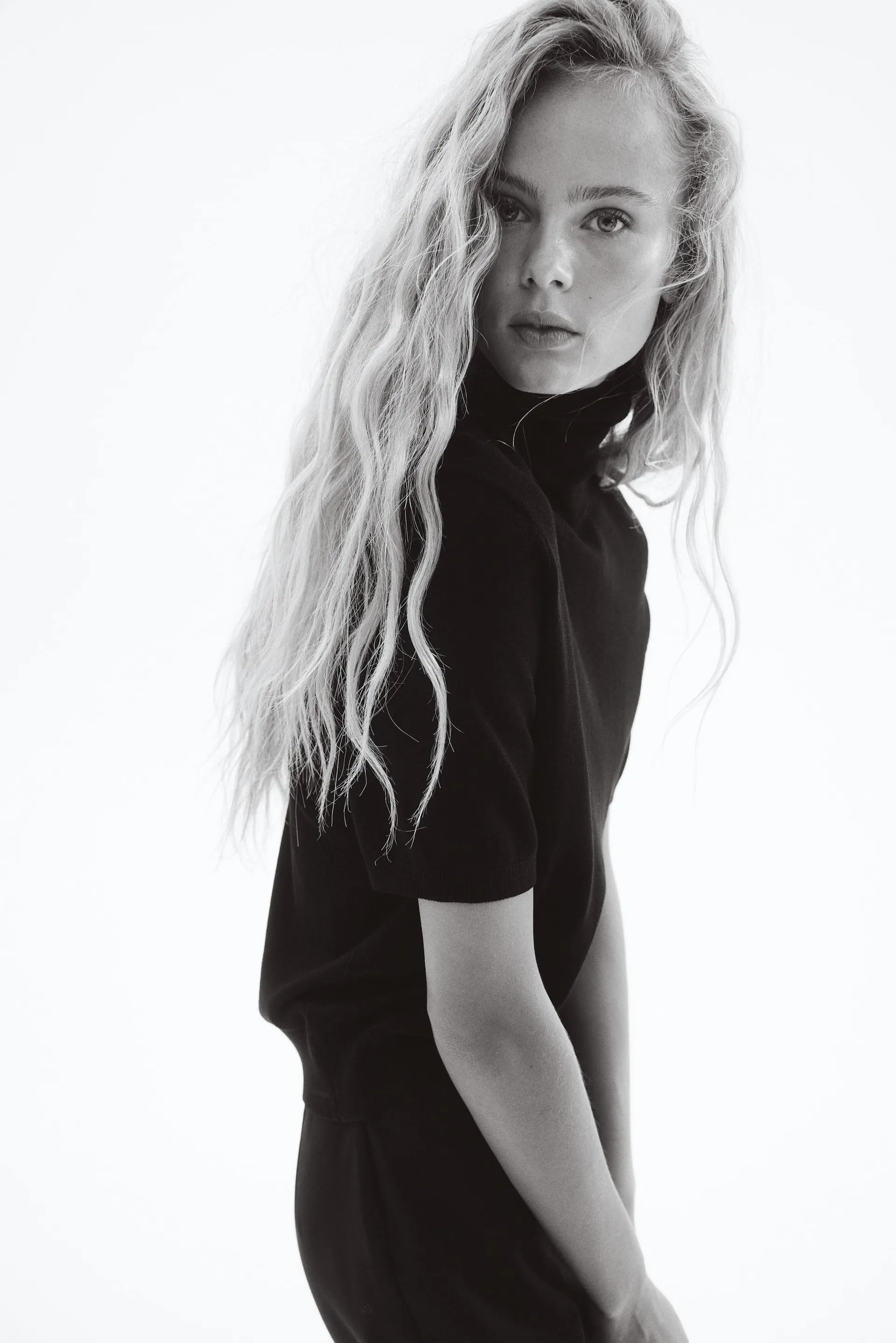 Top de cuello alto en tejido fino