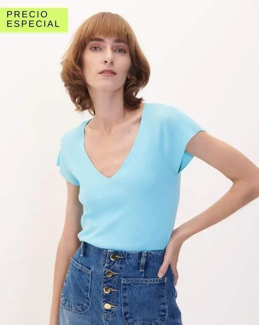 Blusa Azul Tejido Canalé Escote V